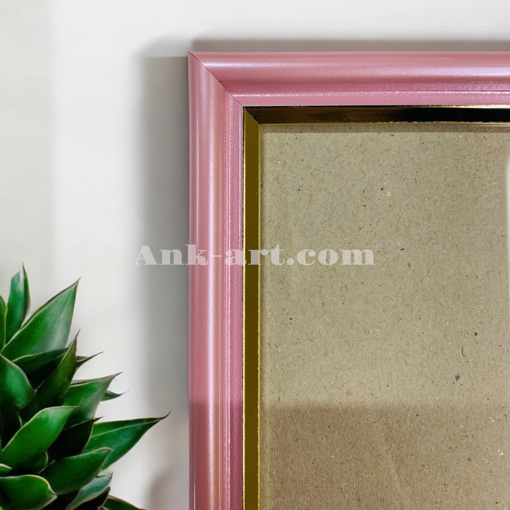 Фоторамка "рожева з золотим кантом". Вузький (У) профіль 15 мм