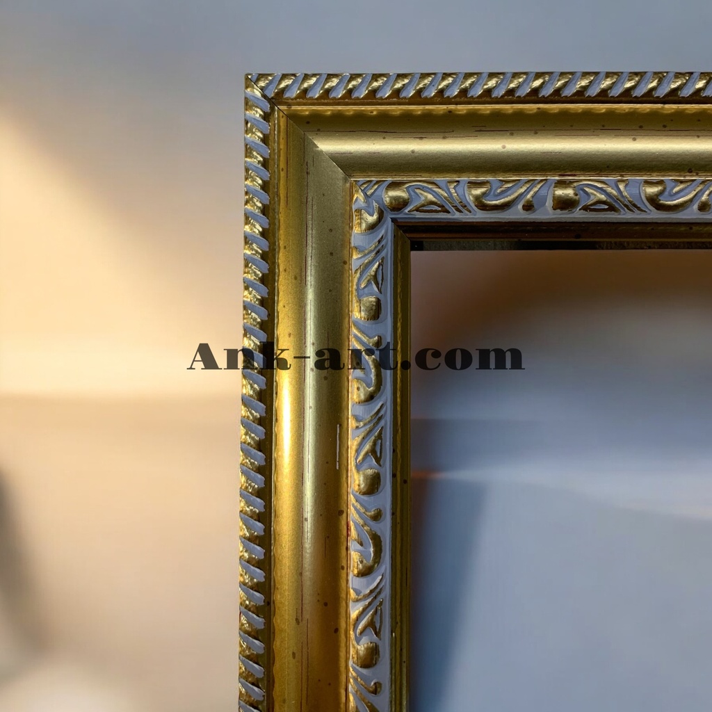 Фоторамка "світло-золота з подвійним візерунком". Широкий (Ш+) профіль 29 мм.