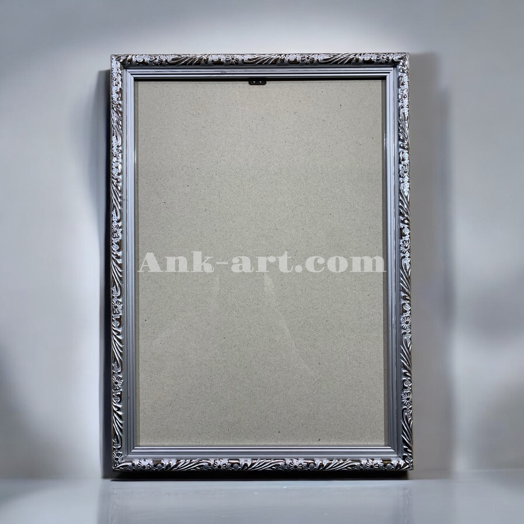 Рамка-080 "Срiбна з вiзерунком". Середнiй (ПШ) профіль 19 мм. (Картон без ніжки з підвісами, 9х13)